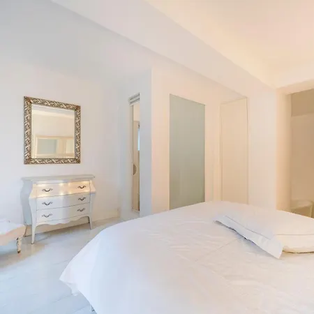 Centro Luxury - Duomo 5min - Garden, Wifi Apartment Milan