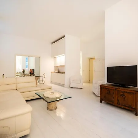 Centro Luxury - Duomo 5min - Garden, Wifi * Milan