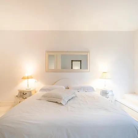 Centro Luxury - Duomo 5min - Garden, Wifi