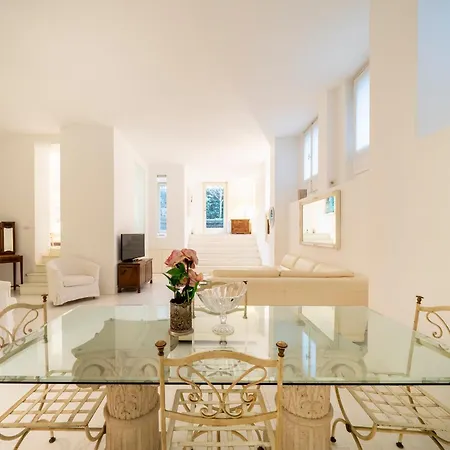 Centro Luxury - Duomo 5min - Garden, Wifi Milan